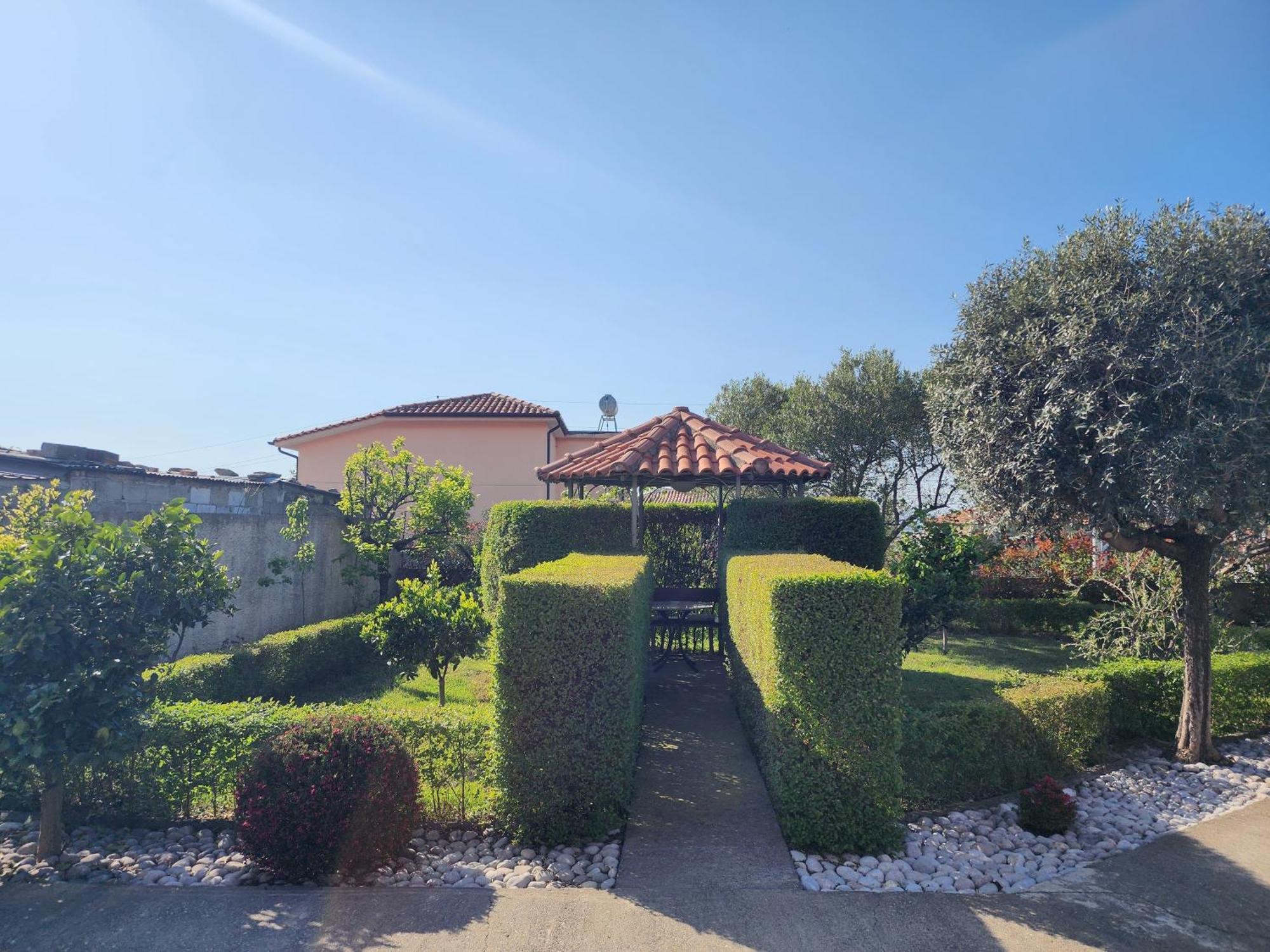 Kallmet Villa Kallmet i Madh Luaran gambar