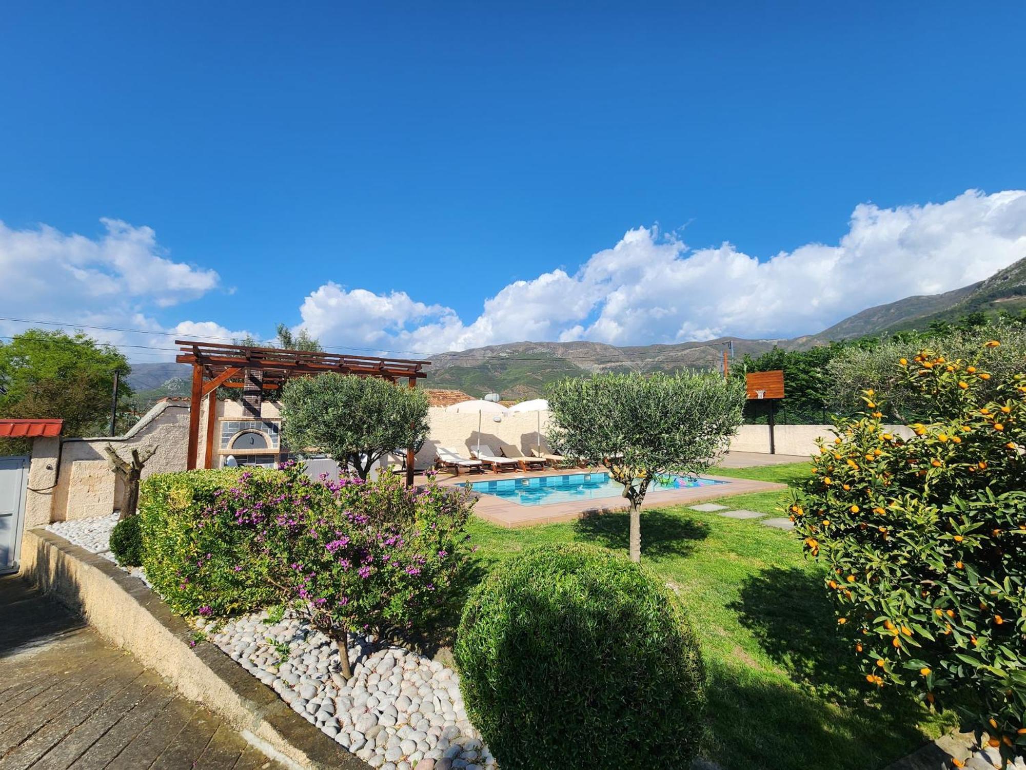 Kallmet Villa Kallmet i Madh Luaran gambar
